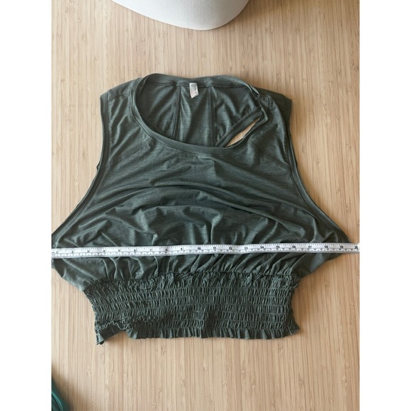 FP Movement Smocked Cropped Tank Top Olive Green Athleisure Workout Size S - Picture 7 of 11